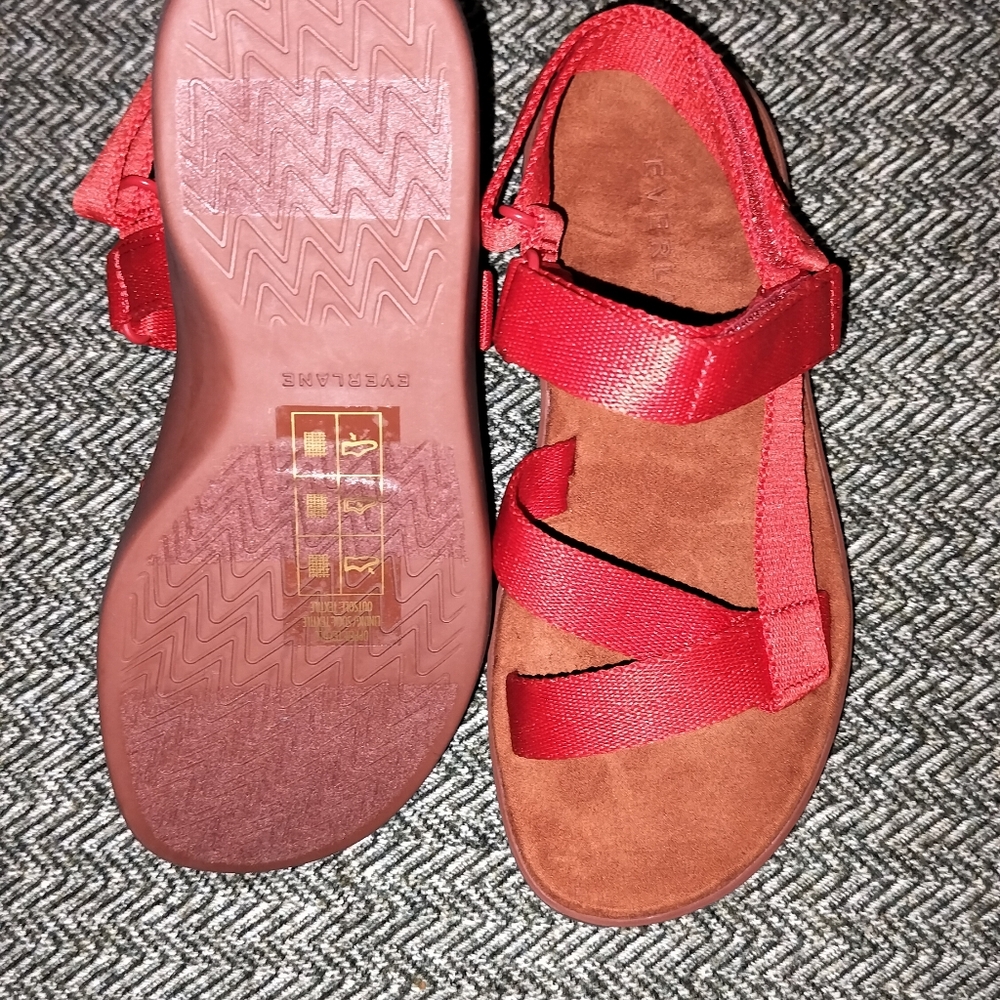 Everlane - Women's Red Sport Sandals, Adjustable Open Toe Shoe, Size 5.